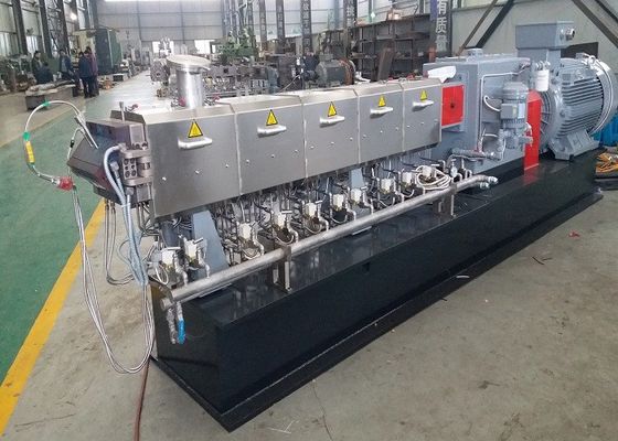 Good price Top-Rated Plastic Twin Screw Extruder L/d 36-48 for Output 40-2000kg/h and Bilateral Symmetry Gear Drive System online